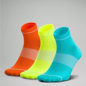 NWT lululemon power stride ankle socks